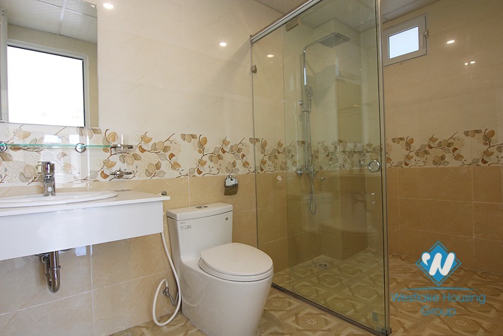 A beautiful  1 bedroom aparment  with nice view for rent in Au Co, Tay Ho area
